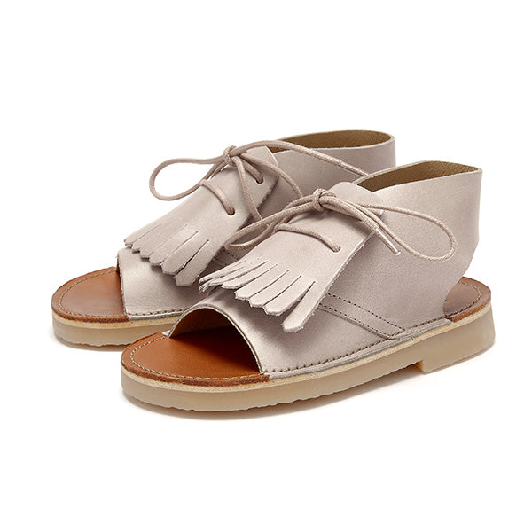Young soles sandales sales