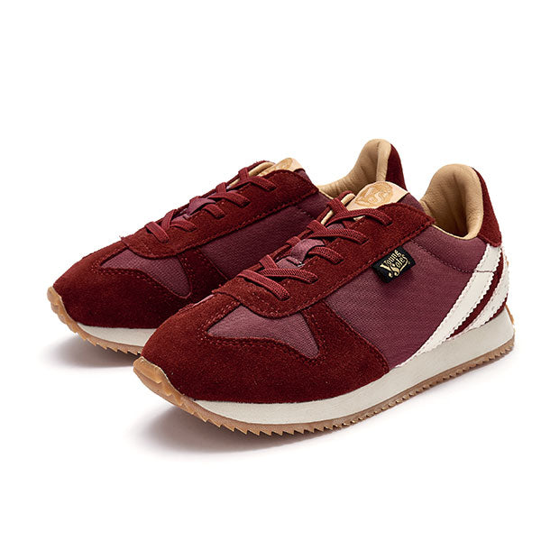 Keegan Retro Runner Trainer Ruby Textile Suede